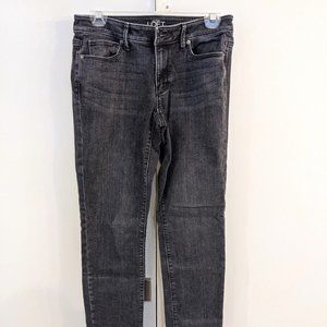 LOFT Gray Curvy Mid-Rise Skinny Jeans 26/2